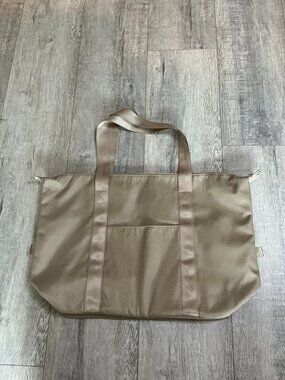 Cubus Norway Scandinavia Beige Sport Tote Gym Travel Overnight Bag